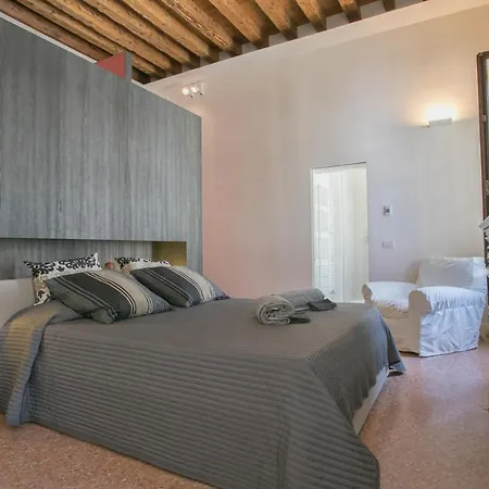 Santa Giustina Apartmán